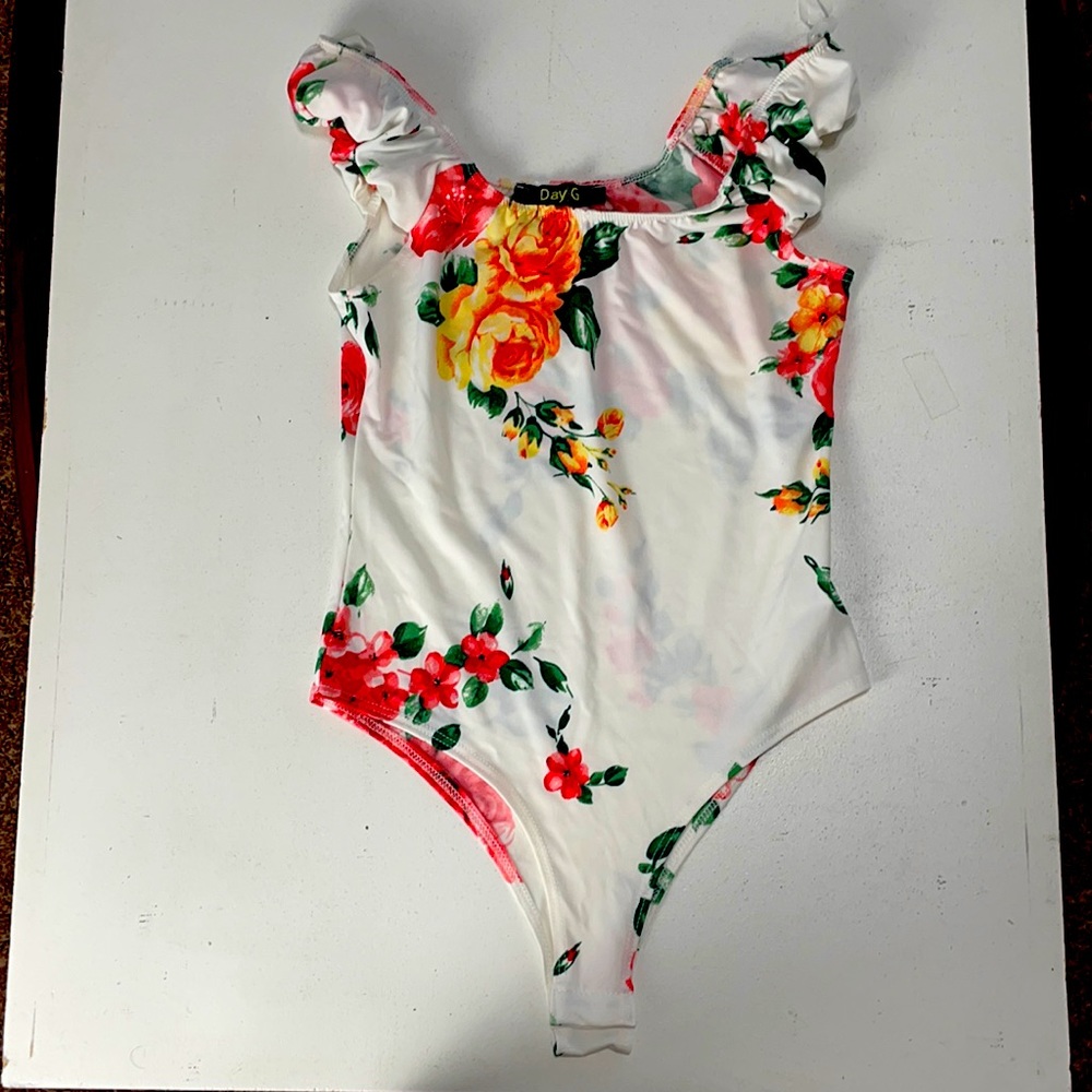 Floral Day G bodysuit (S)